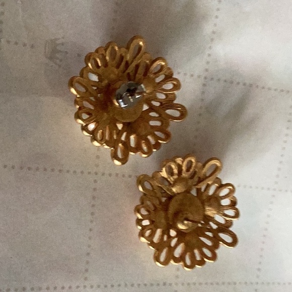 Vintage earrings pearl,gold ,pierced and stunning - Picture 2 of 3